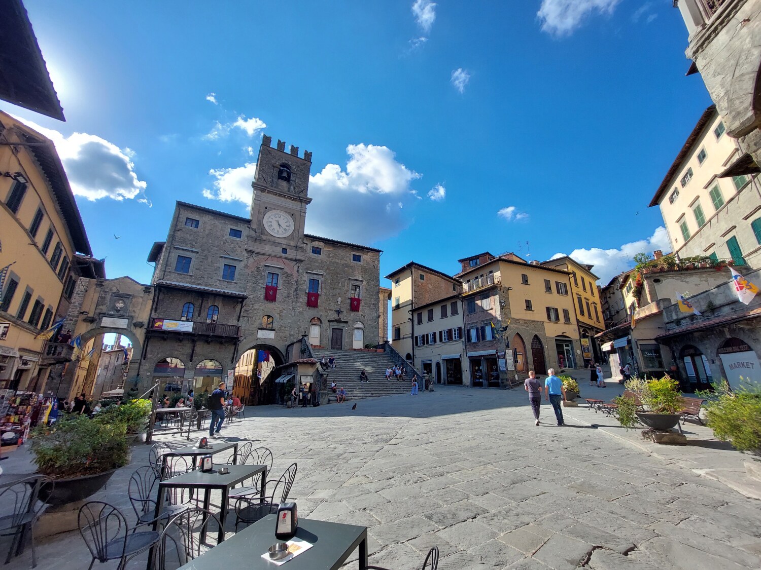 Piazza della Repubblica di Cortona Piazza della Repubblica di Cortona