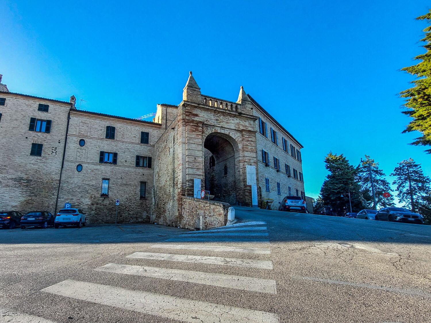 Dove parcheggiare a Montelupone Dove parcheggiare a Montelupone