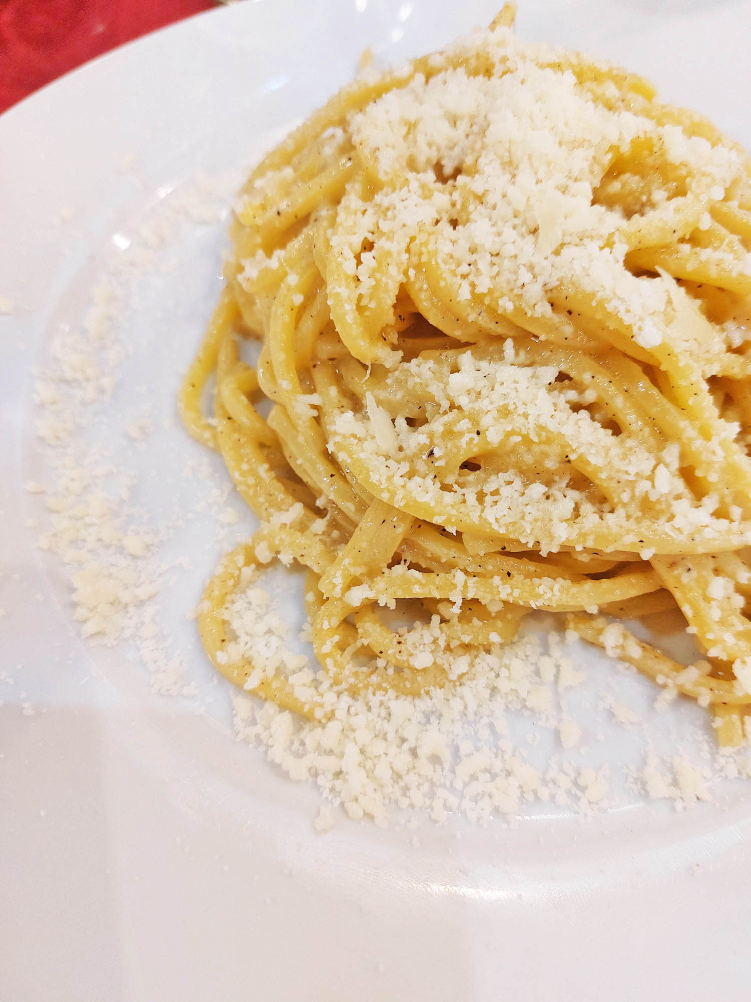 Tonnarelli cacio e pepe