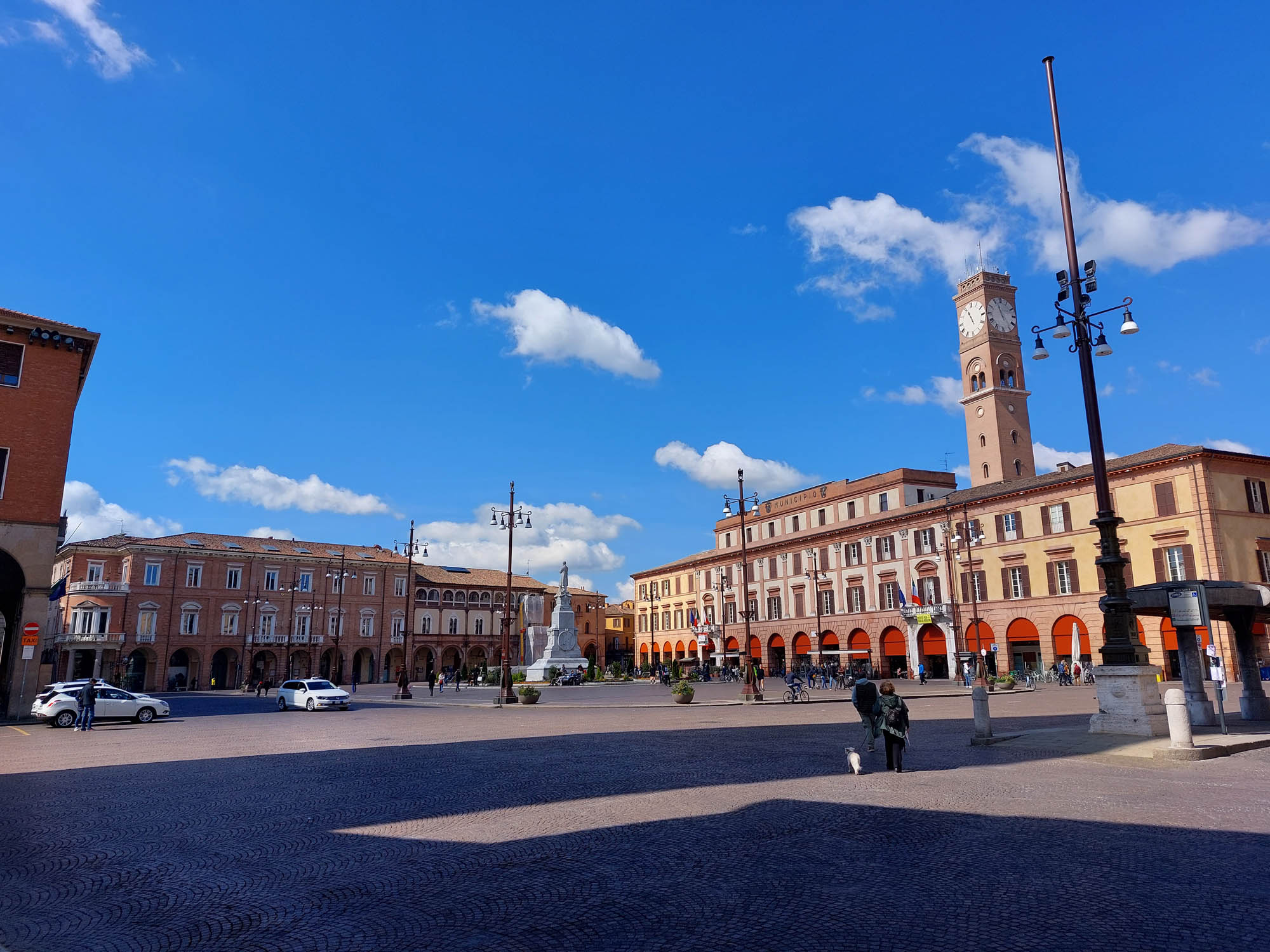 Piazza Aurelio Saffi, Forlì