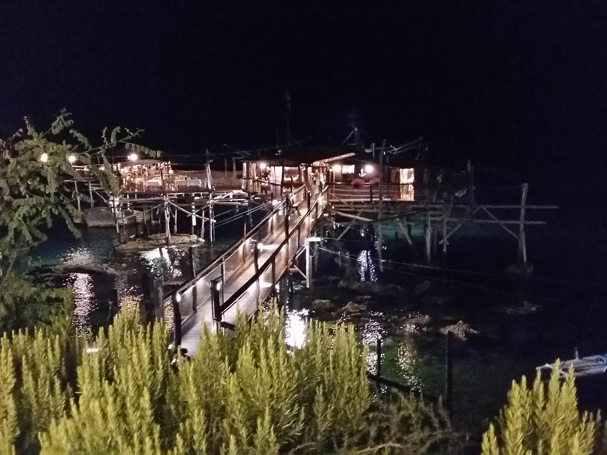 Pranzo e cena sul trabocco Pranzo e cena sul trabocco