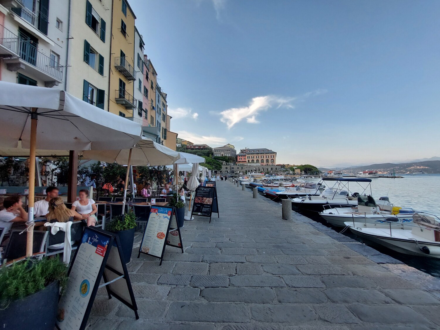 Locali e ristorantini di Portovenere Locali e ristorantini di Portovenere